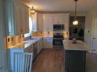 kitchen remodeling with contrasting cabinets 2017