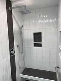 Contemporary waterfall shower head